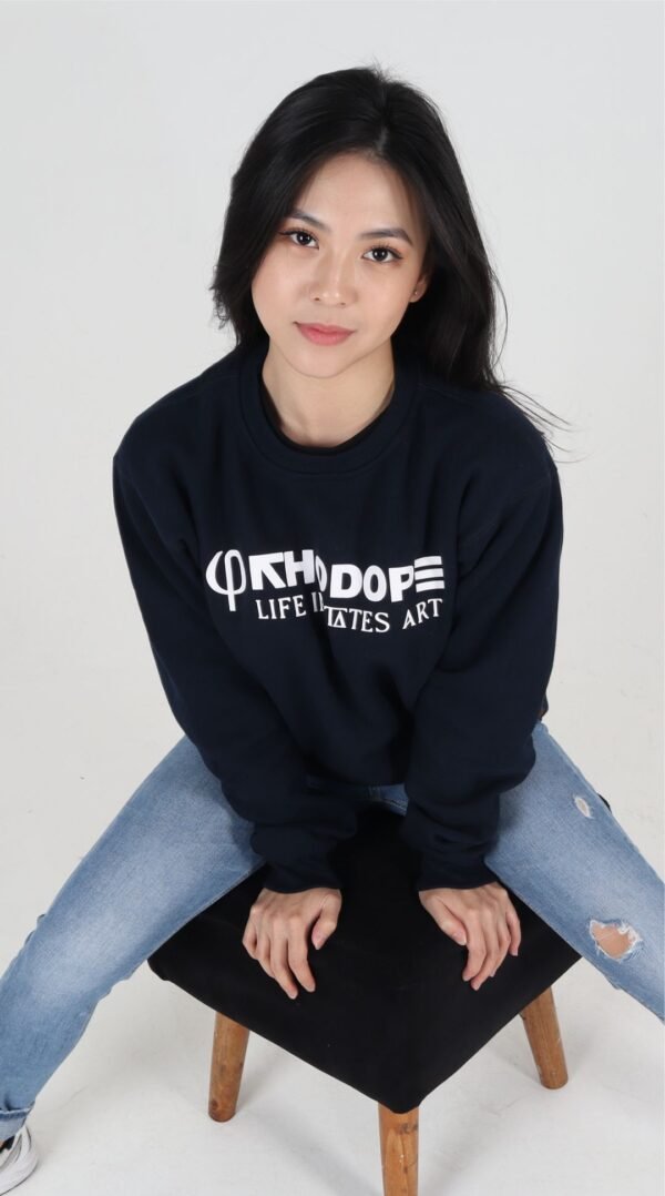 Rhodope Crewneck Naval - Gambar 5